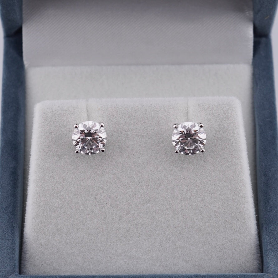 Classic Round Brilliant Solitaire Studs