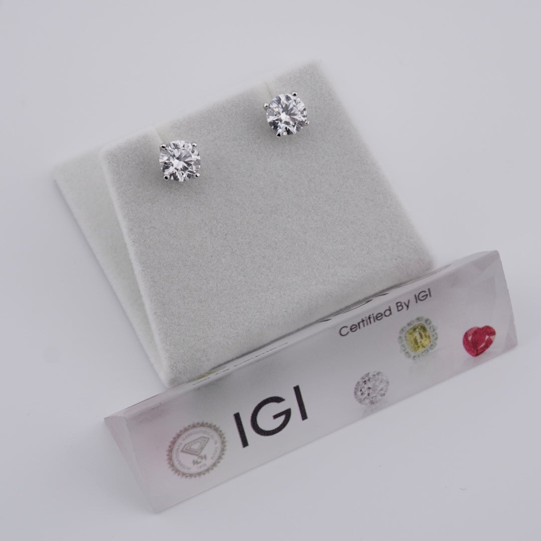 Classic Round Brilliant Solitaire Studs