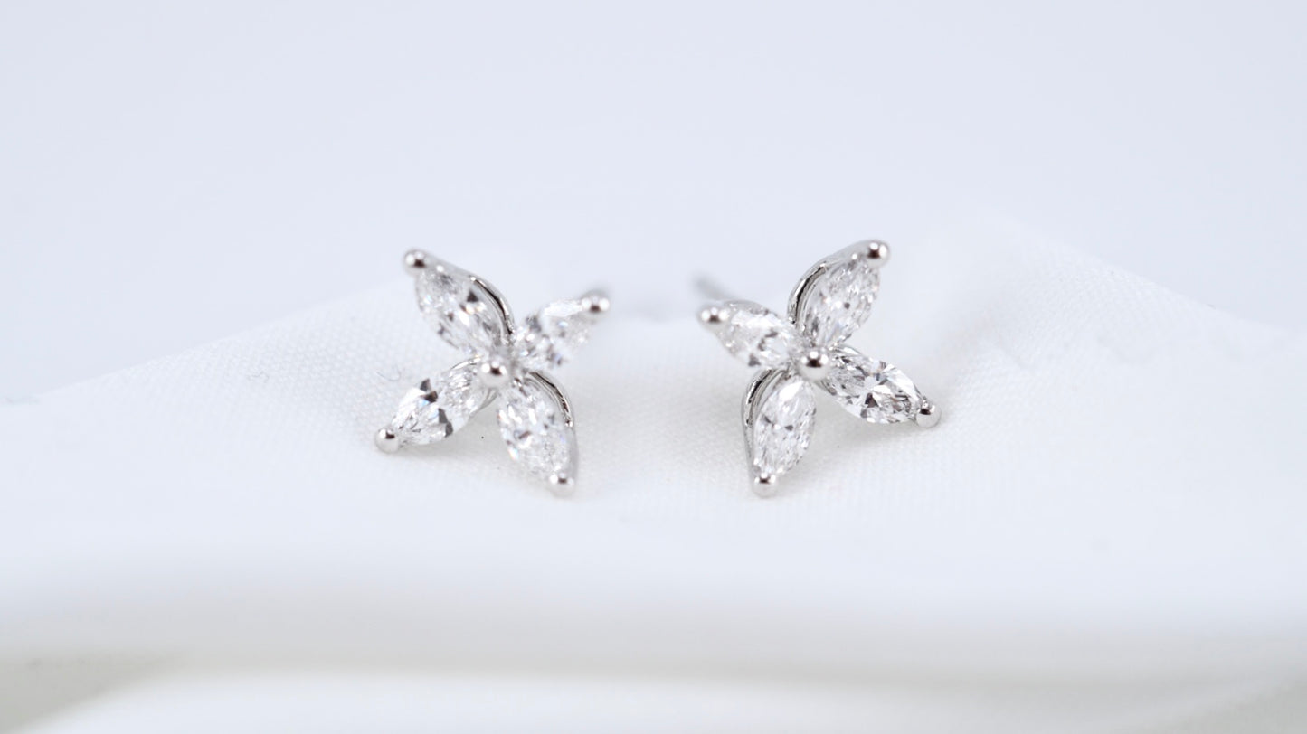 Clover Diamond Studs